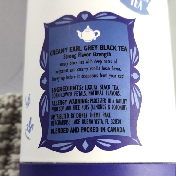 Dartington Dining Alice in Wonderland Glass and Disney Parks Wonderland Tea Set - Picture 9 of 10